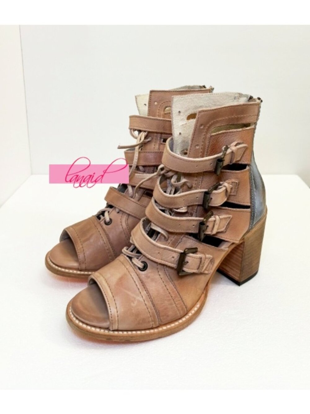 Freebird Braeden Blush Leather Tan Distressed Edgy Buckles Low Heel Sandals 10 - Picture 12 of 16